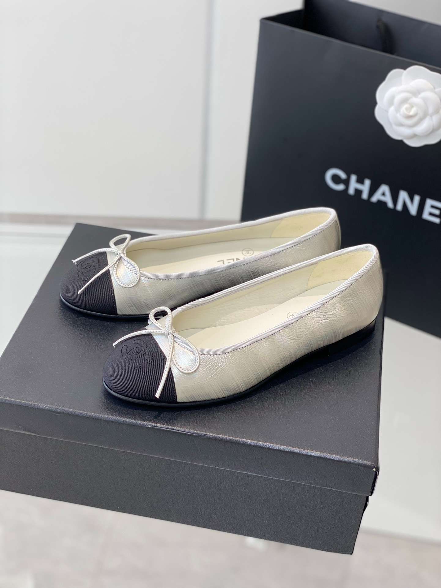 Ch**el Ballet Flats Silver For Women