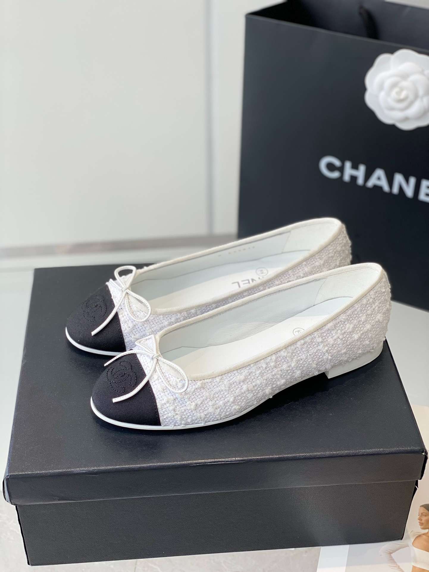 Ch**el Ballet Flats White For Women