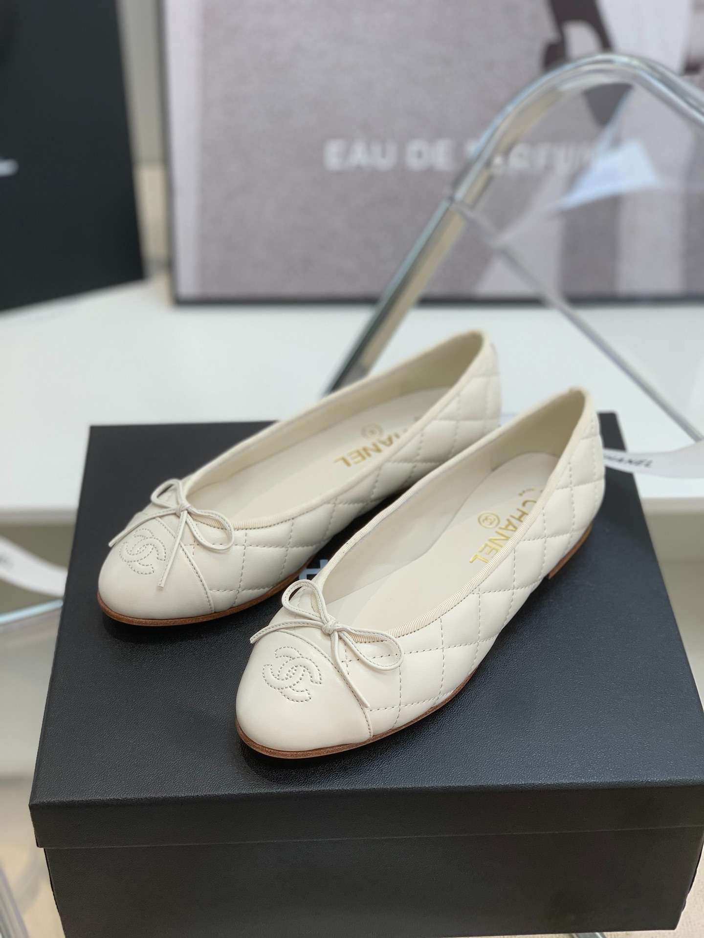 Ch**el Ballet Flats White For Women