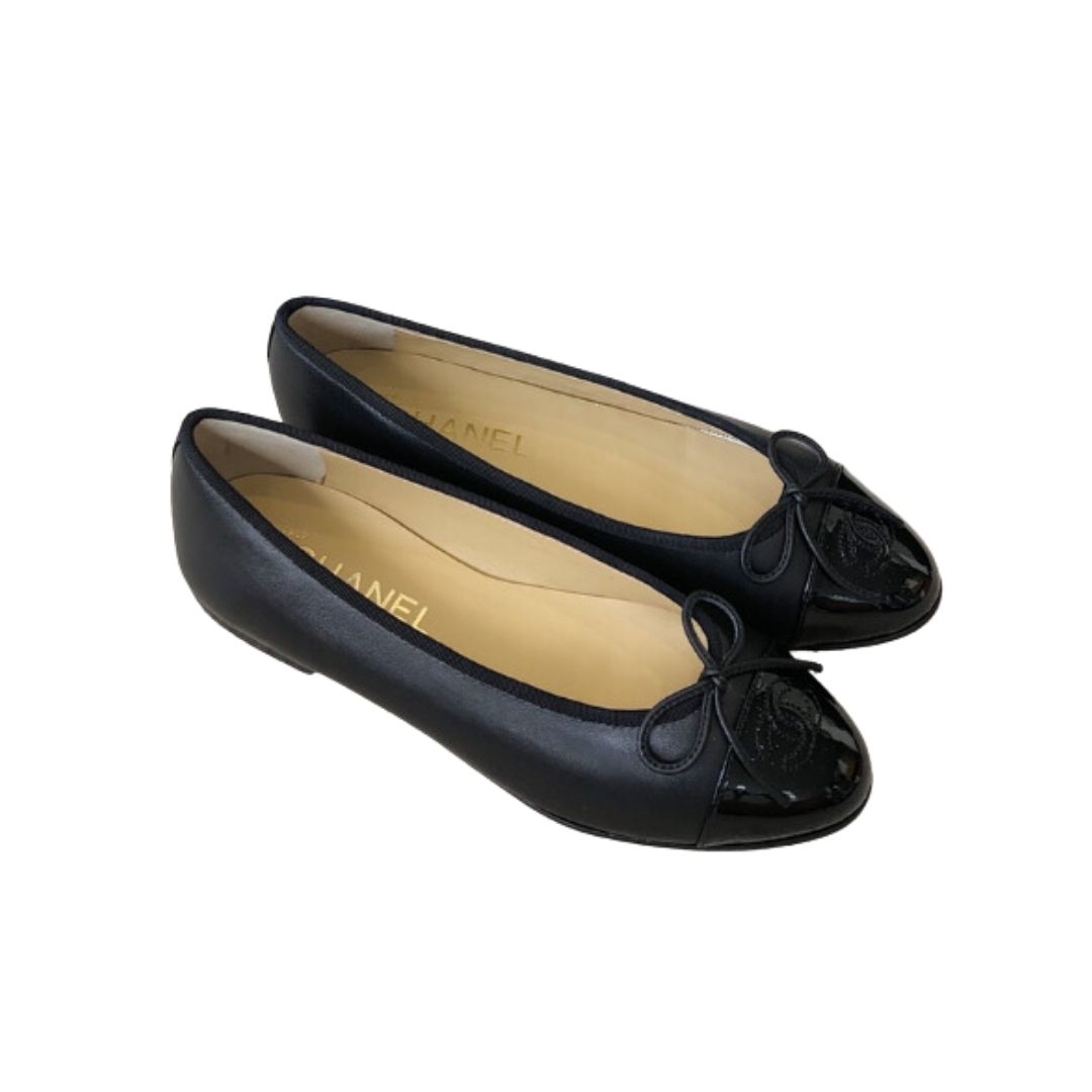 Ch**el Ballet Flats Black For Women
