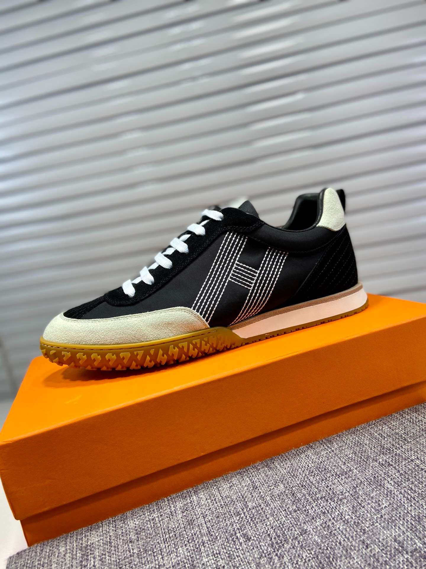 H**me5 Boomerang Sneaker Black For Men