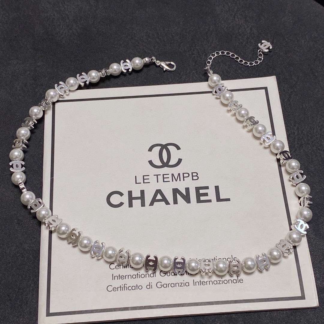 Ch**el CC Pearl Necklace White For Women
