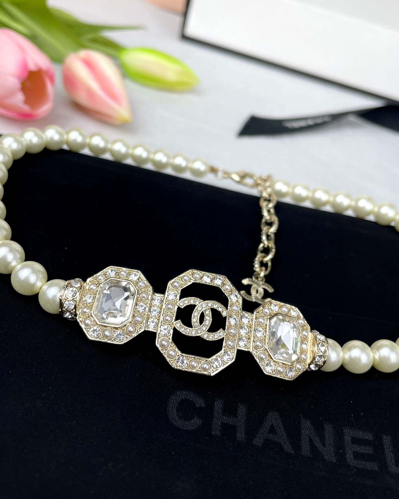 Ch**el Geometric Square Pearl Necklace White For Women