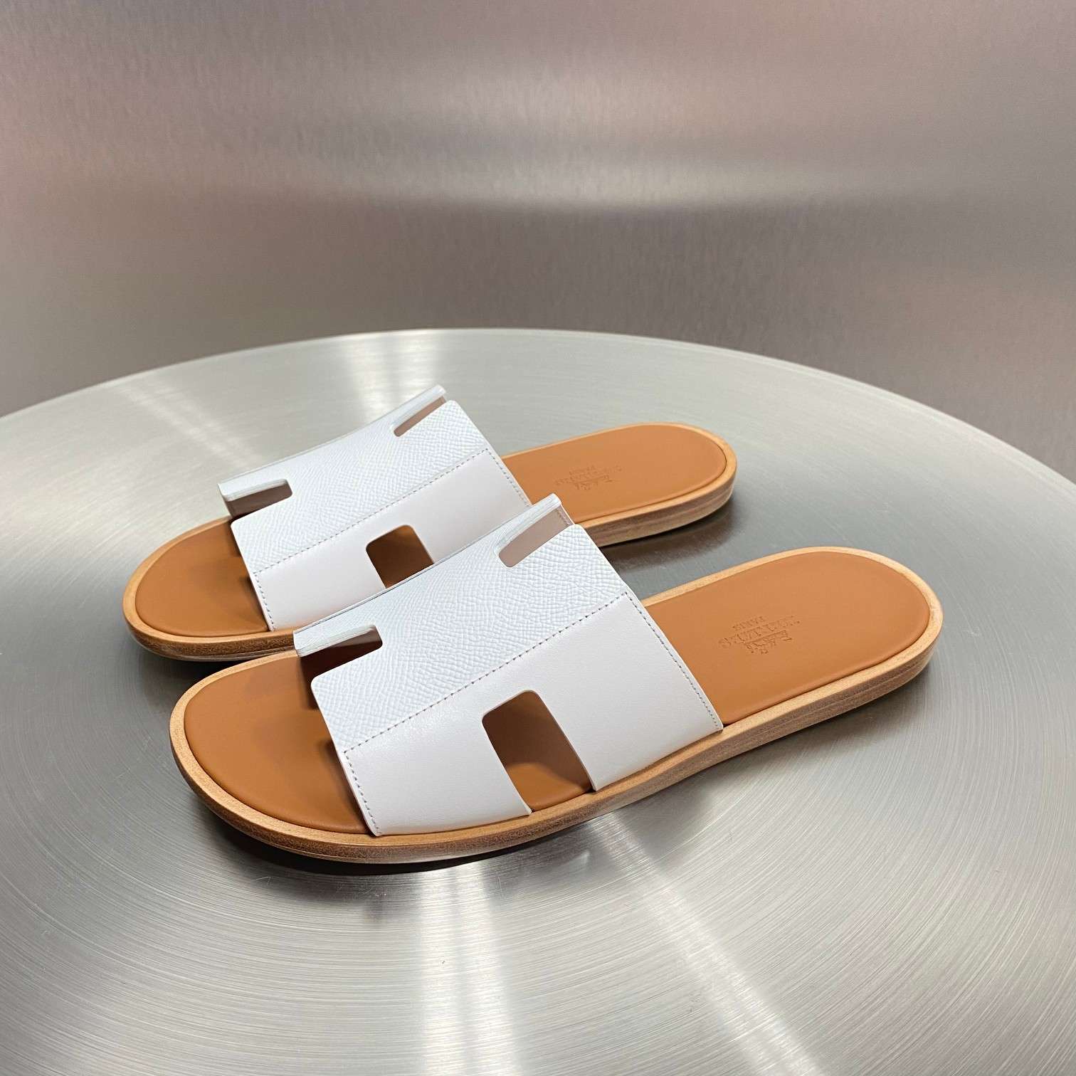 H**me5 Oran Sandal White For Men