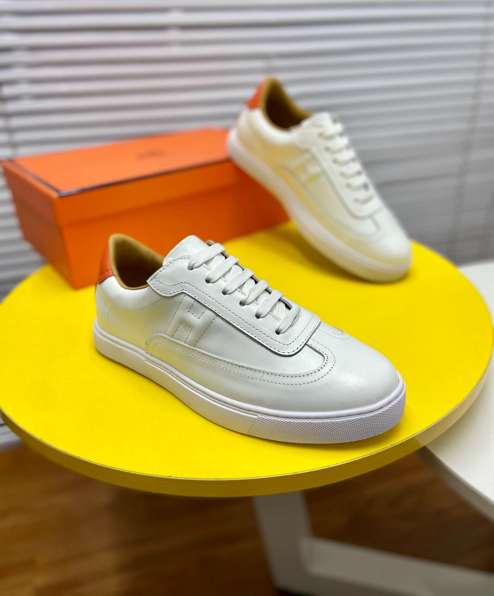 H**me5 Quicker Sneaker White For Men