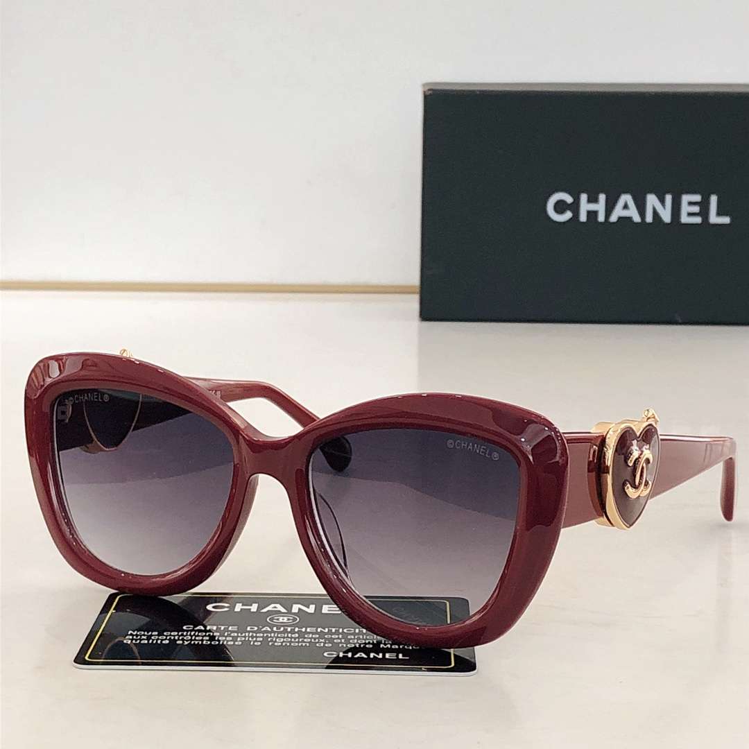 Ch**el Plastic Sunglasses Red For Women