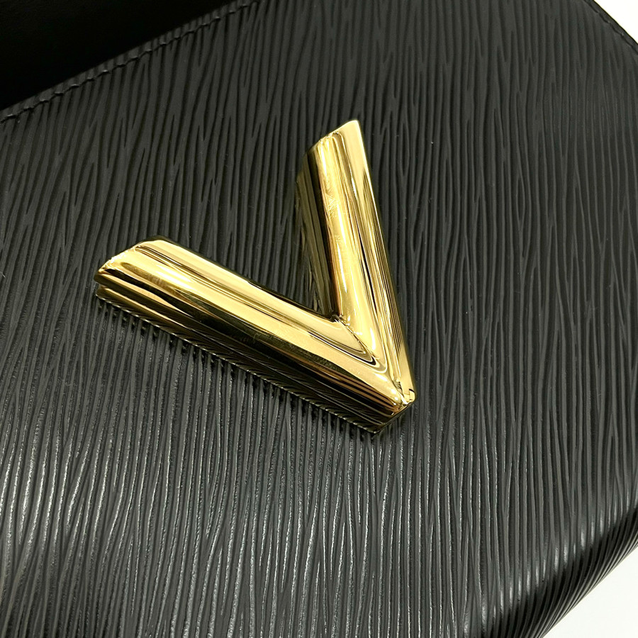 L0vis Vvtt0n Twist MM Epi Black For Women 9.4in/23cm