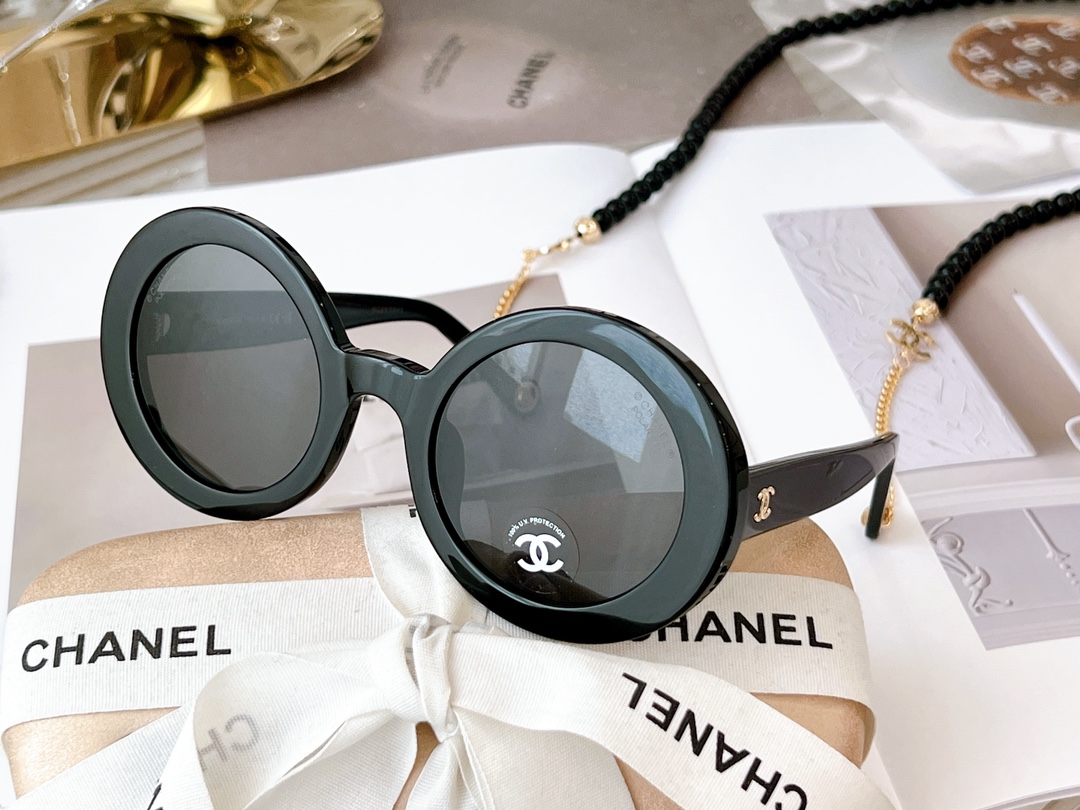 Ch**el Round Sunglasses Black For Women