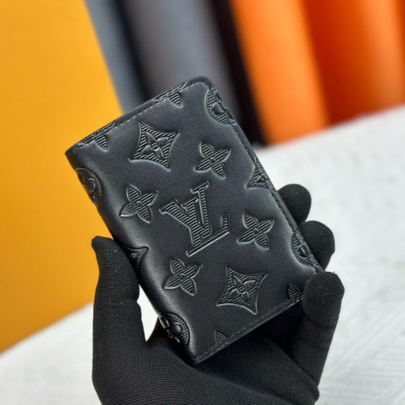 L0vis Vvtt0n Pocket Organizer In Black Monogram Shadow Calfskin For Men, Men’s Wallet 11cm LV M62899