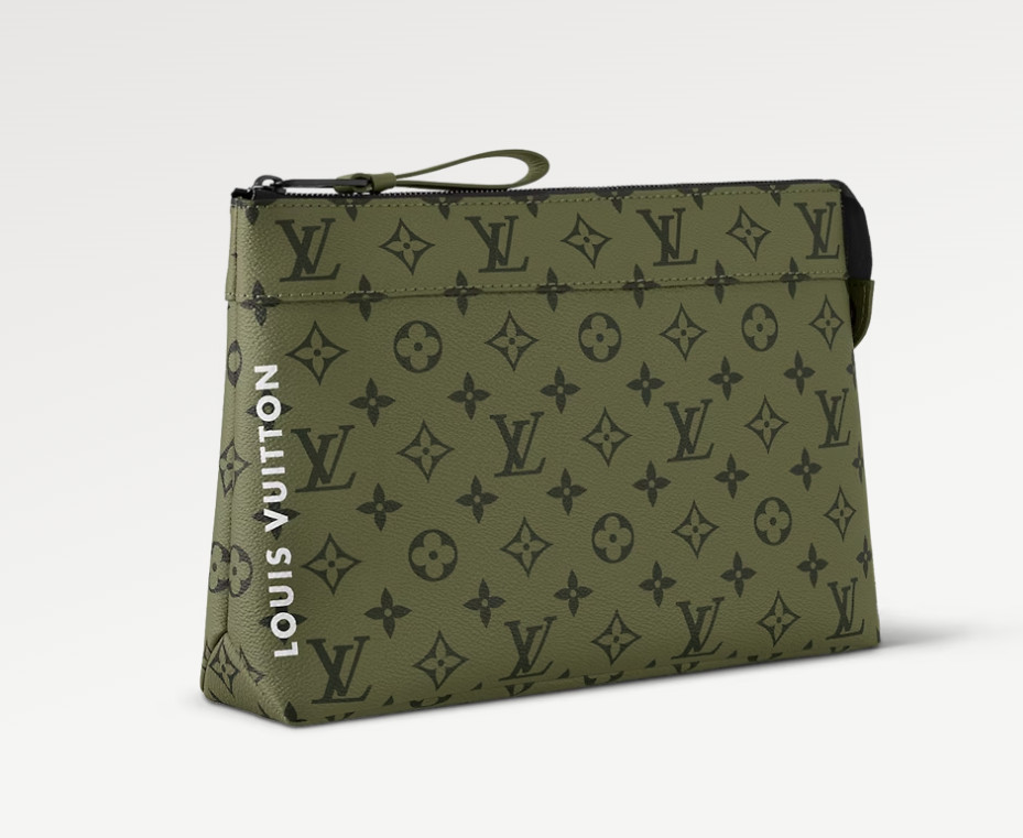 L0vis Vvtt0n Pochette Voyage Souple Bag For Men M82800- 12.6 Inches/ 32 Cm