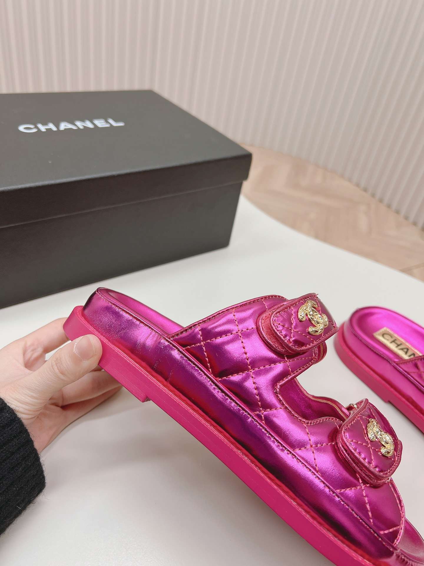 Ch**el Sandals With Ch**el Logo Pink For Women