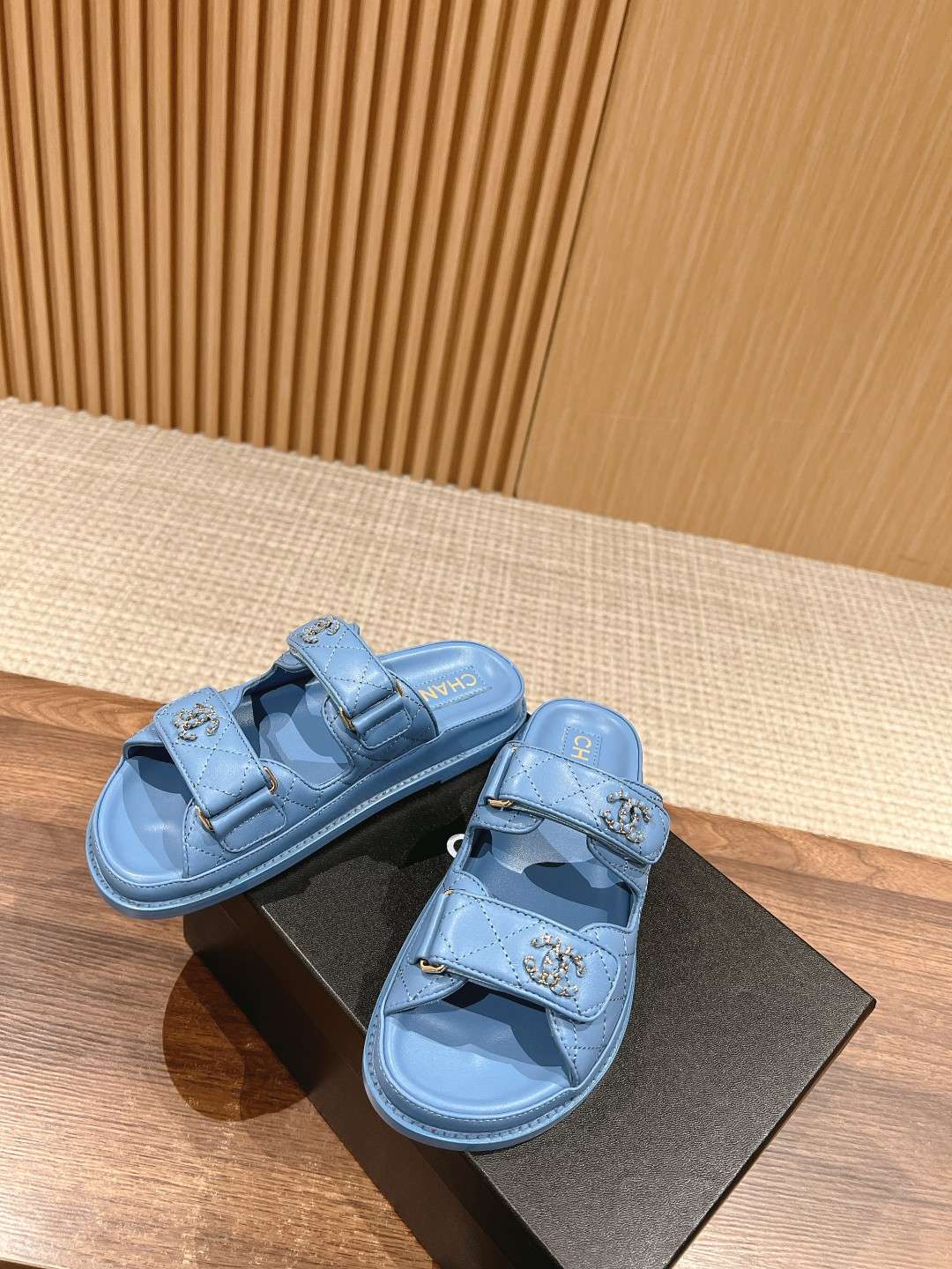 Ch**el Sandals With Ch**el Logo Blue For Women