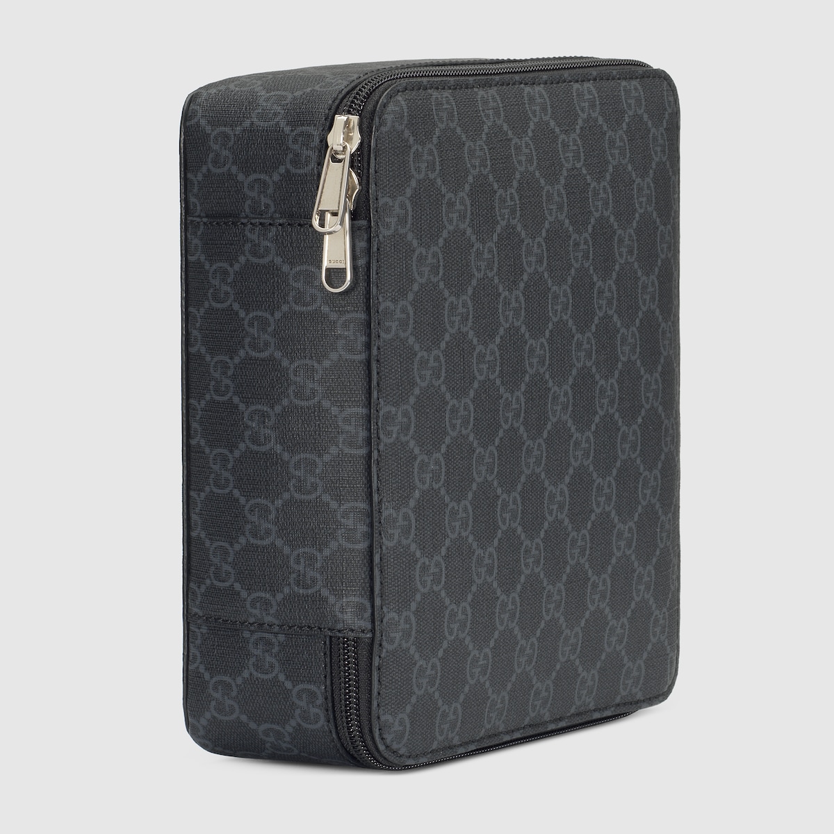 Gvc*1 GG Medium Packing Cube Black 6.7in/22cm 726661 KGD0N 1000