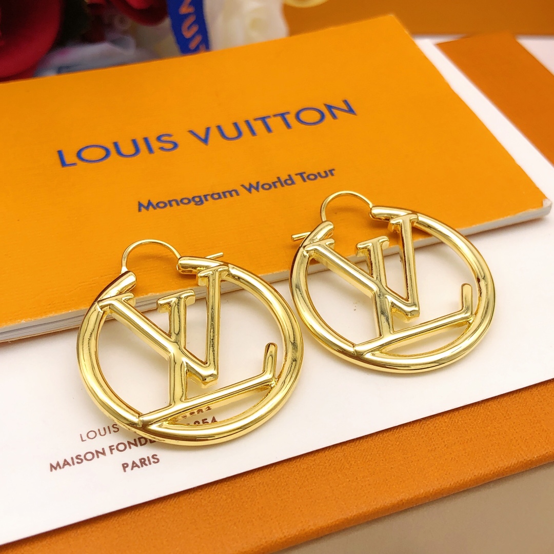 L0vis Vvtt0n Latest Earrings Gold For Women