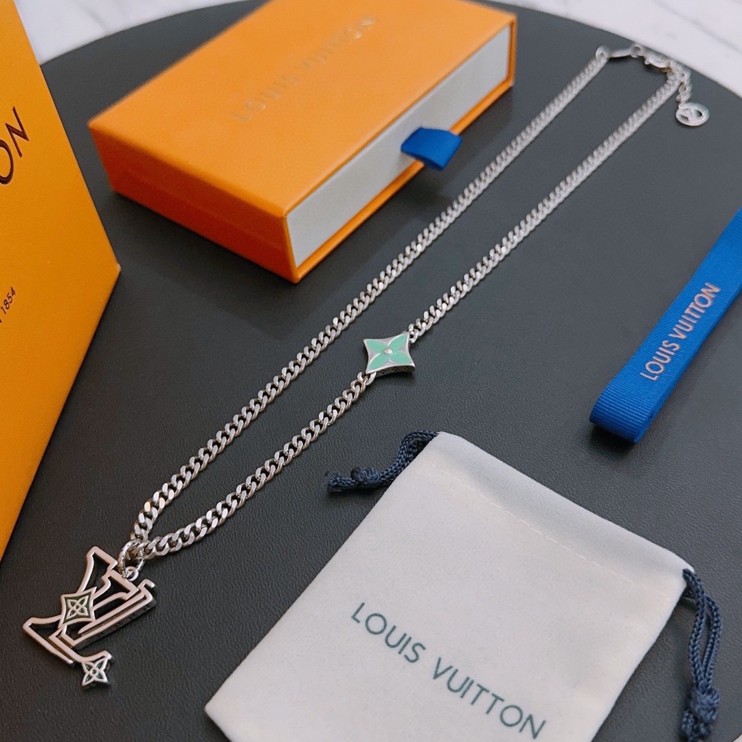 L0vis Vvtt0n Necklace Silver For Women