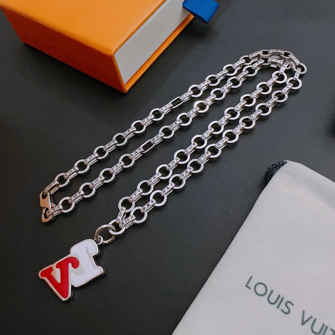 L0vis Vvtt0n Necklace Silver For Women