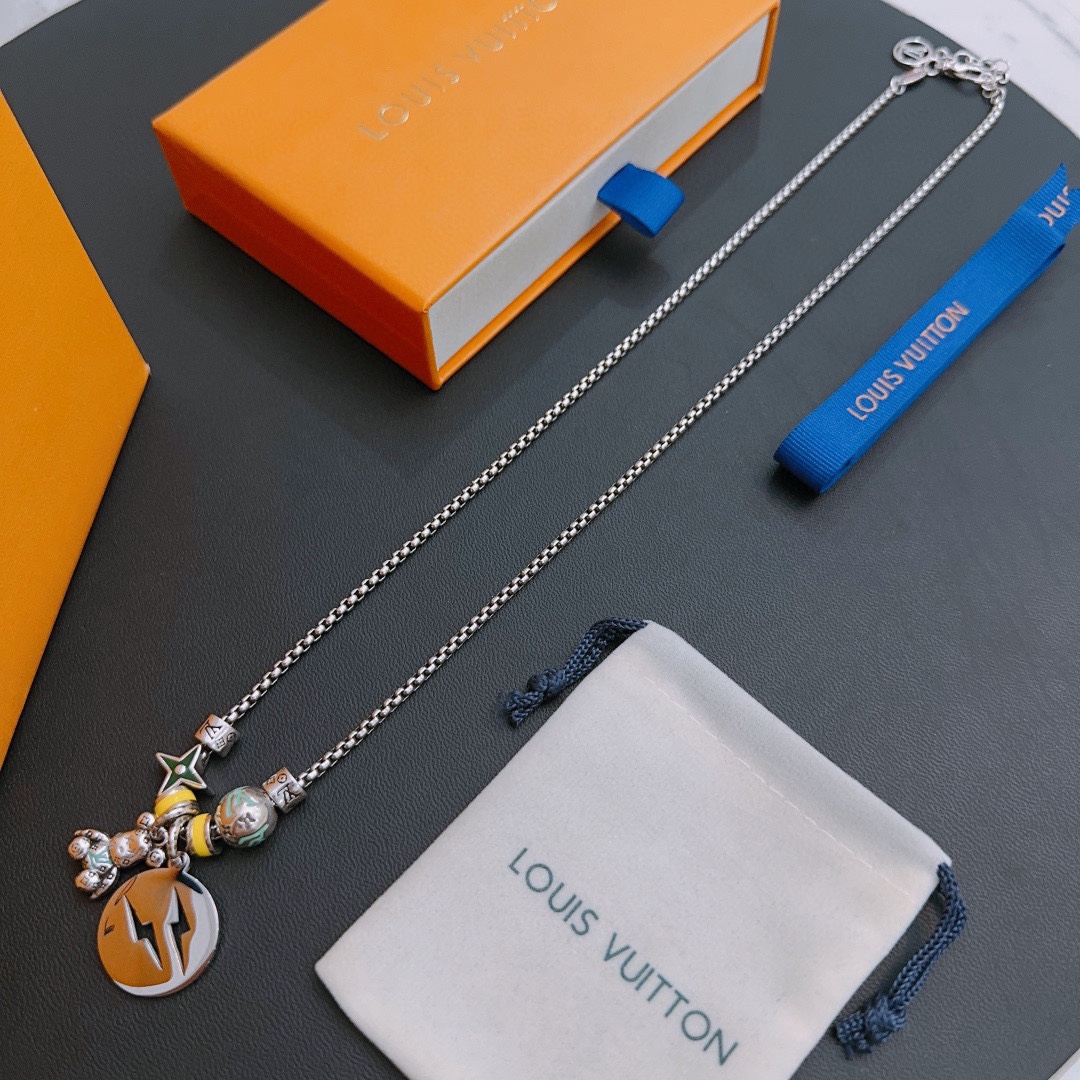 L0vis Vvtt0n Necklace Silver For Women