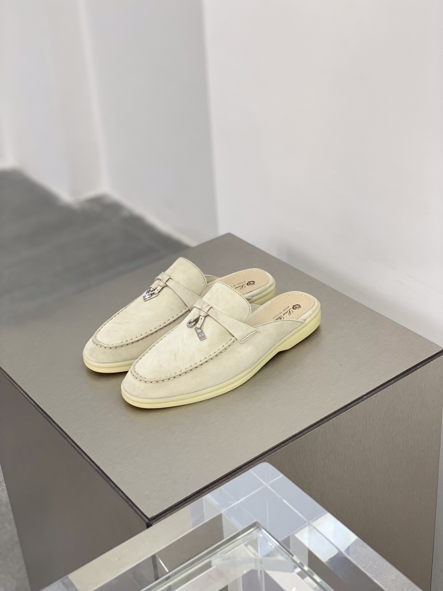 L0r0 P1ana Babouche Charms Walk Loafers Linen For Women – FAI1543 D746