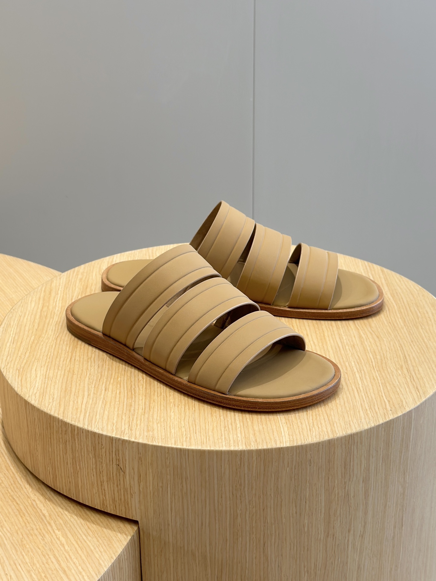 L0r0 P1ana Naha Sandal Brown For Men FAN8776