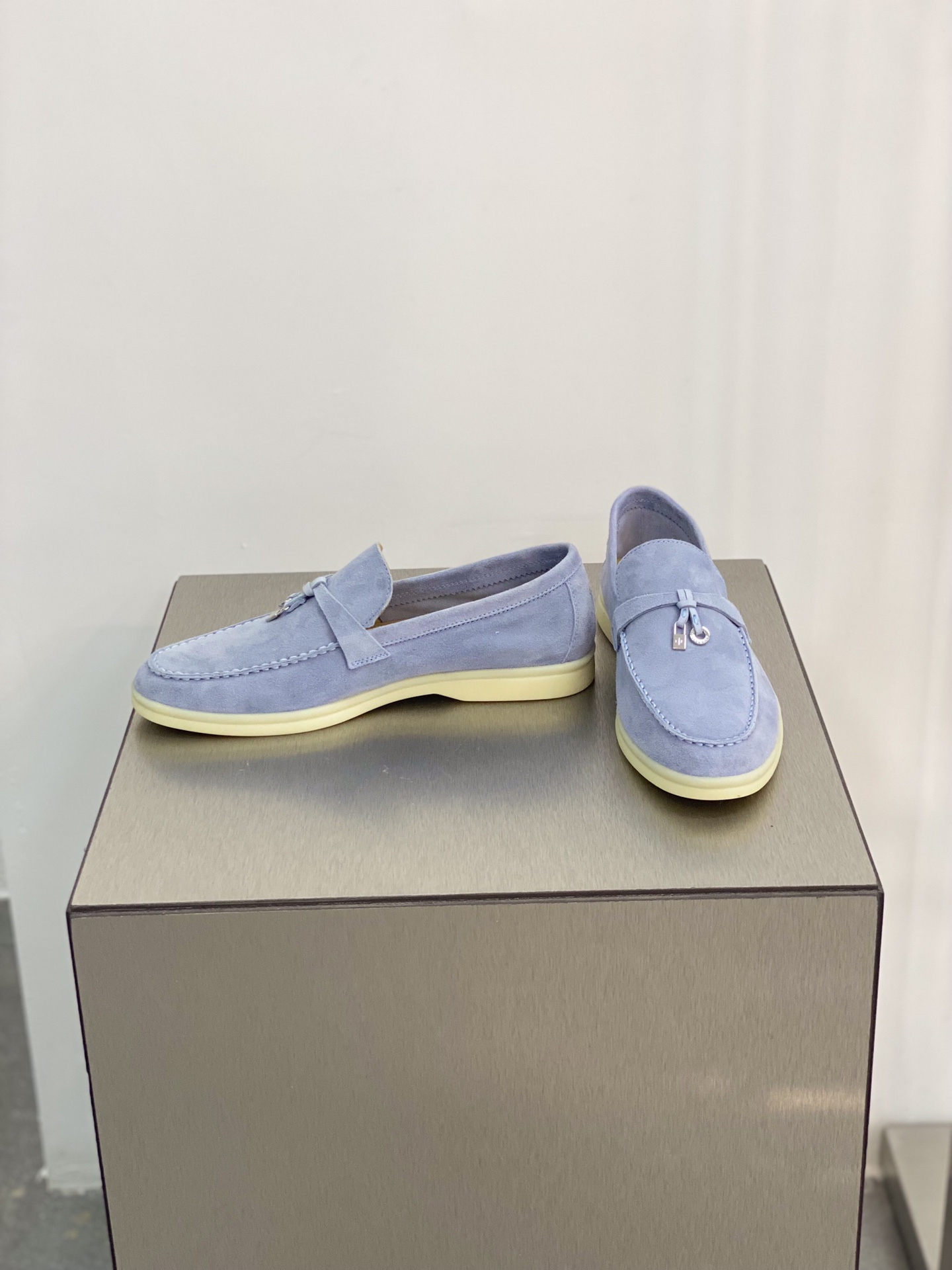 L0r0 P1ana Summer Charms Walk Loafers Purple For Women – FAE5444 401F