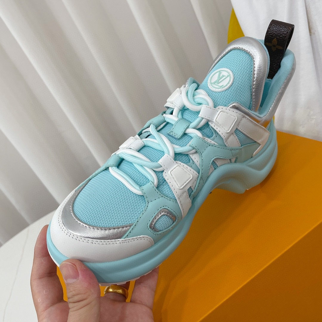 L0vis Vvtt0n LV Archlight Sneaker Blue For Women