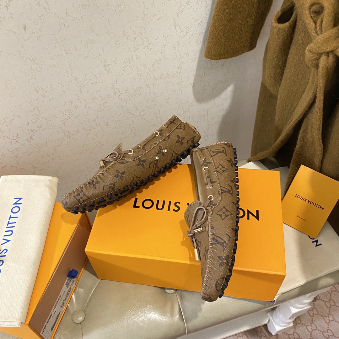 L0vis Vvtt0n Gloria Flat Loafer Brown For Women