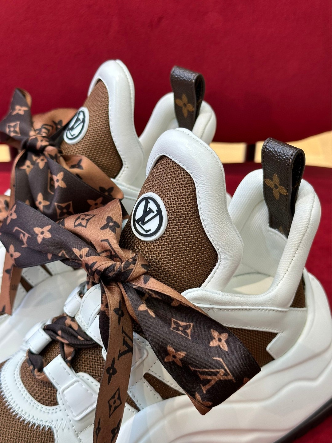 L0vis Vvtt0n LV Archlight Sneaker Brown For Women 1AACQA