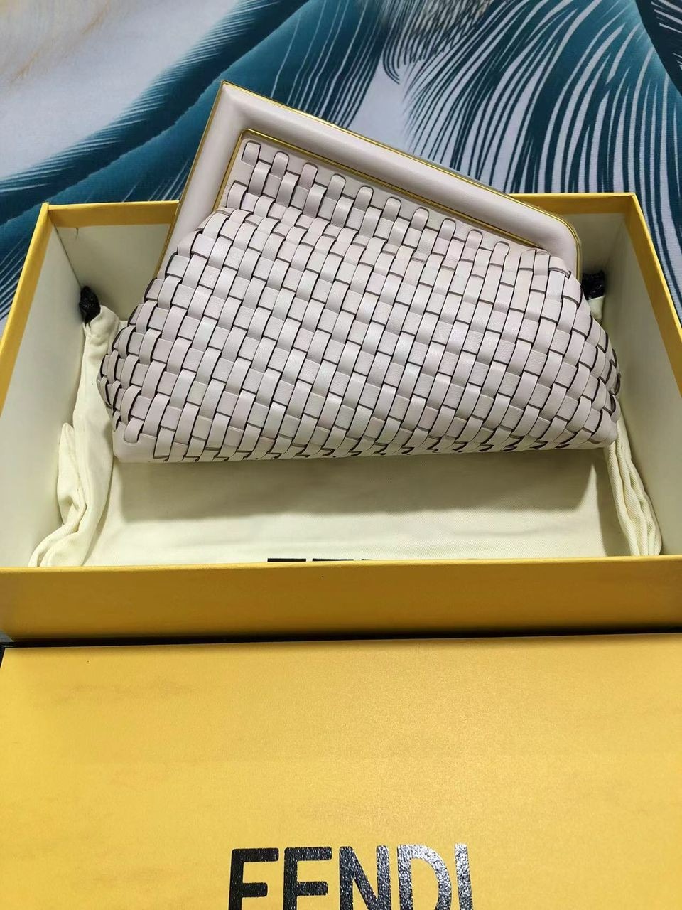 [True-to-ORIGINAL] F**di First Small Bag Pink For Women 10in/26cm