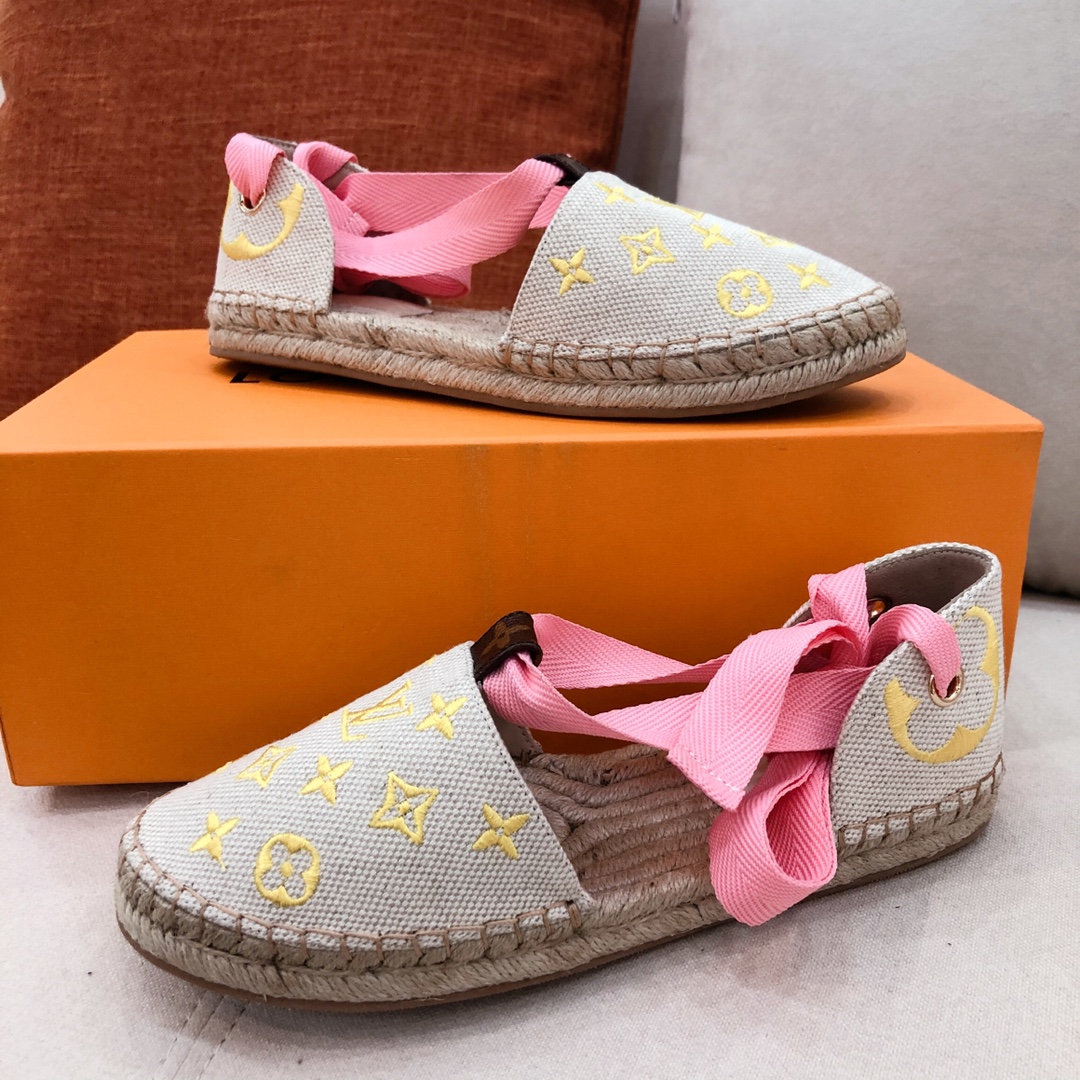 L0vis Vvtt0n Women’s Starboard Flat Espadrille Yellow For Women LV