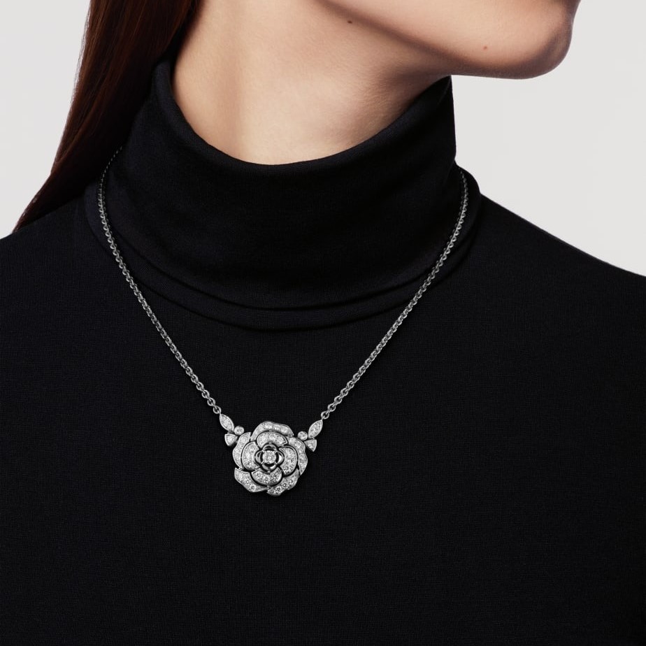 Ch**el Bouton De Camélia Transformable Necklace White Gold For Women J12445