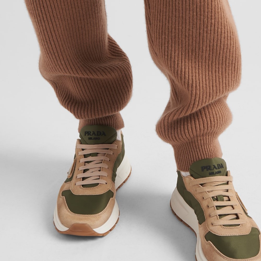 Pra*a Prax 01 Delavé Suede And Re-Nylon Sneakers Ecru/Military For Men 2EE369_3KUY_F03TK_F_D002