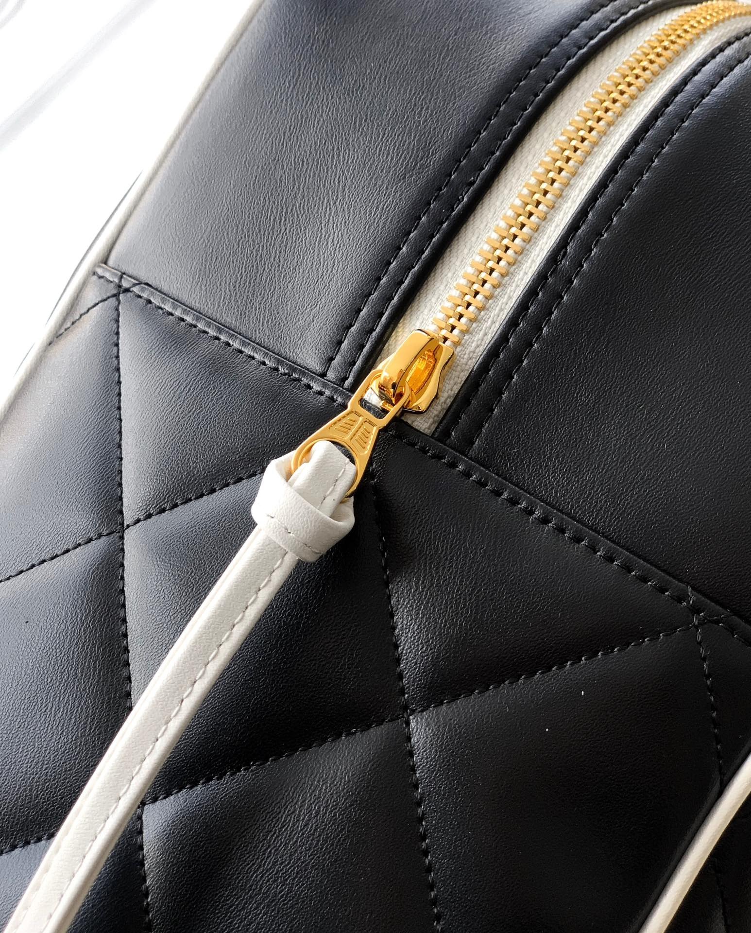 Ch**el Quilted Vintage Sports Line Boston Bag Black For Women 19in/48cm