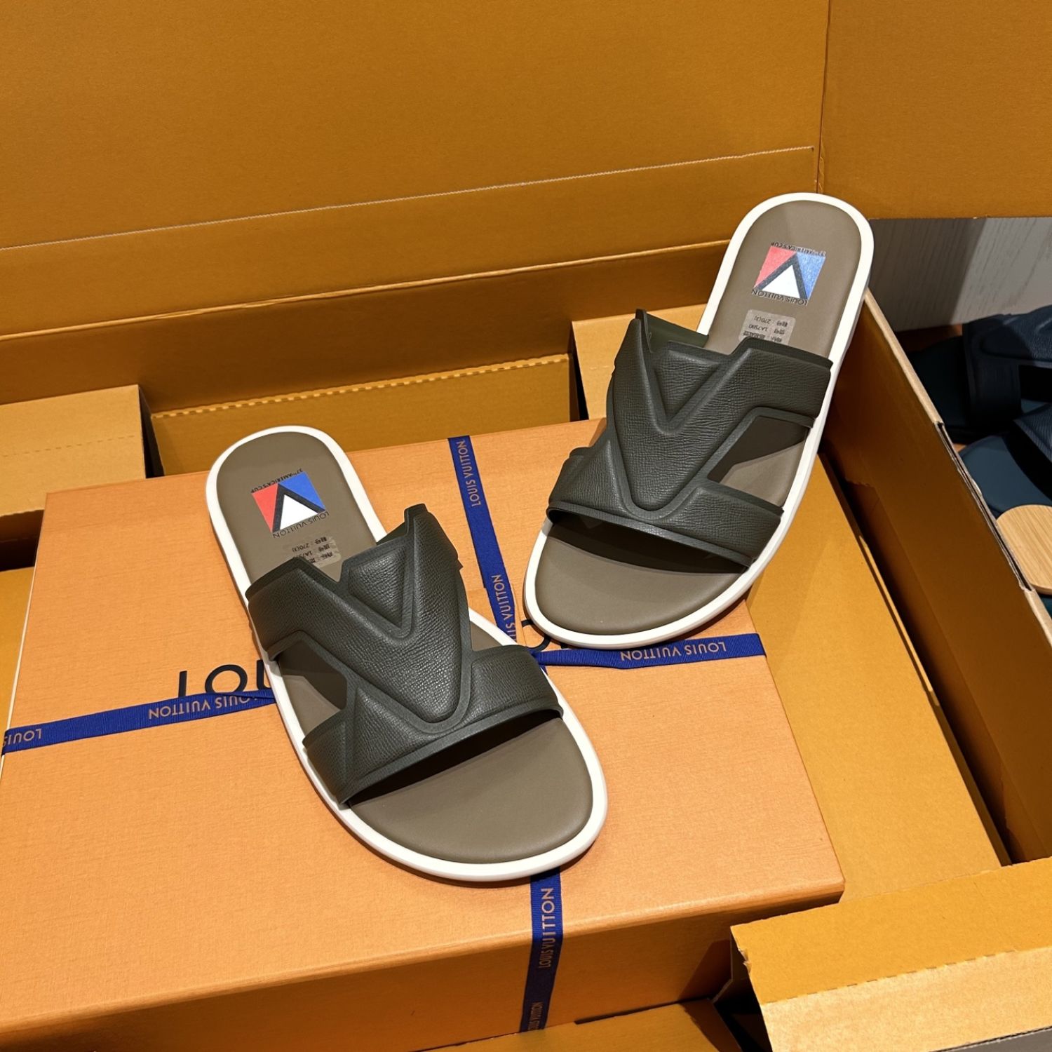 L0vis Vvtt0n Oasis Mule Brown For Men