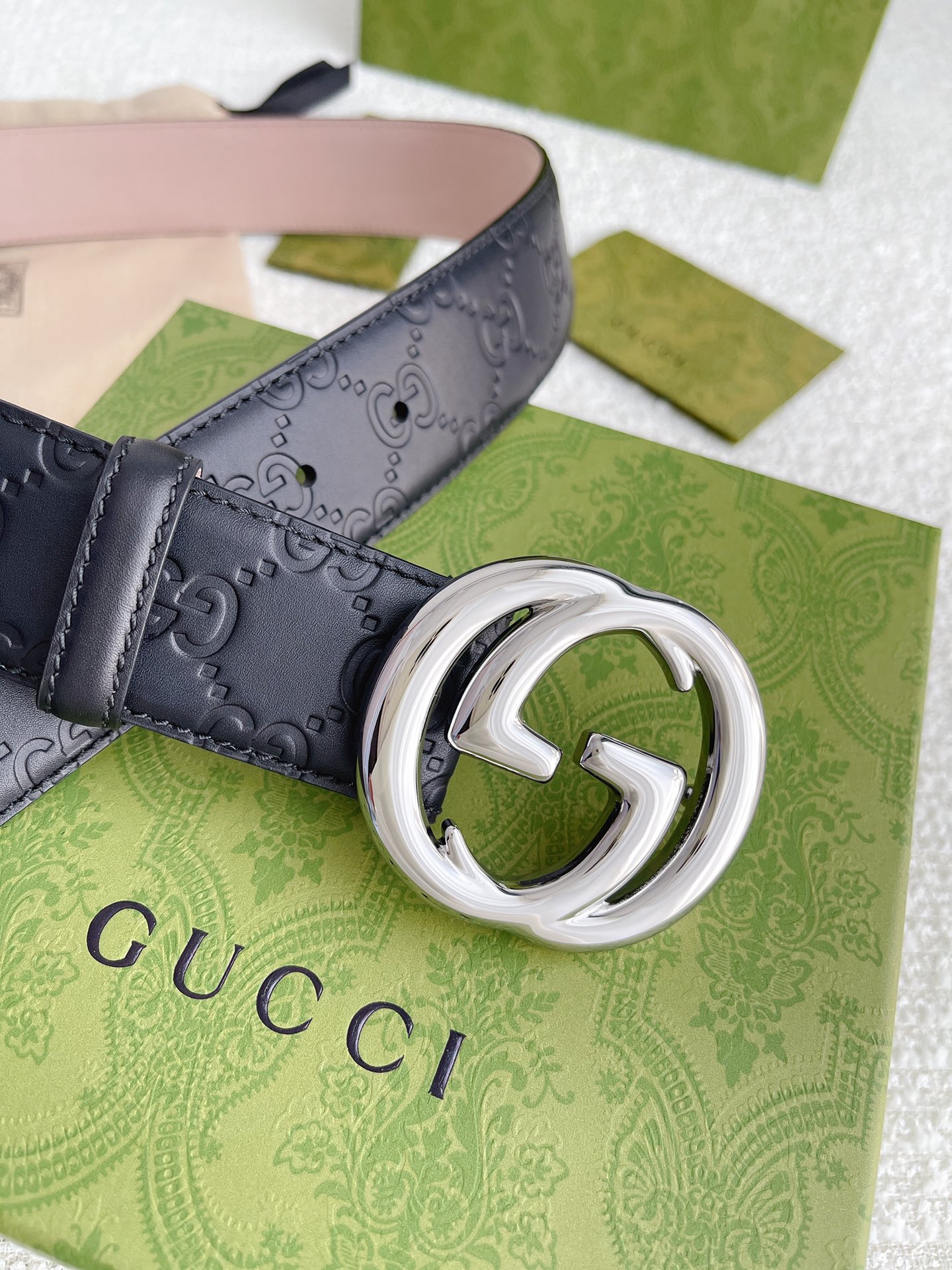 Gvc*1 GG Marmont Embossed Monogram Belt Black With Gold-Toned Buckle 40mm