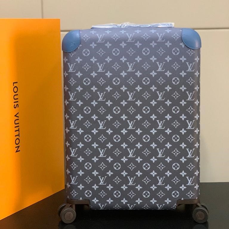 L0vis Vvtt0n Horizon 55 Suitcase Navy Blue For Men 21.7in/55cm