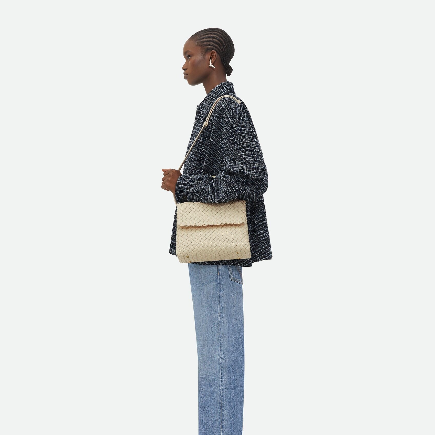 [True-to-ORIGINAL] B0tt*ga Ven*ta Patti Shoulder Bag String For Women 26cm/10.2in 776783V3RG19277