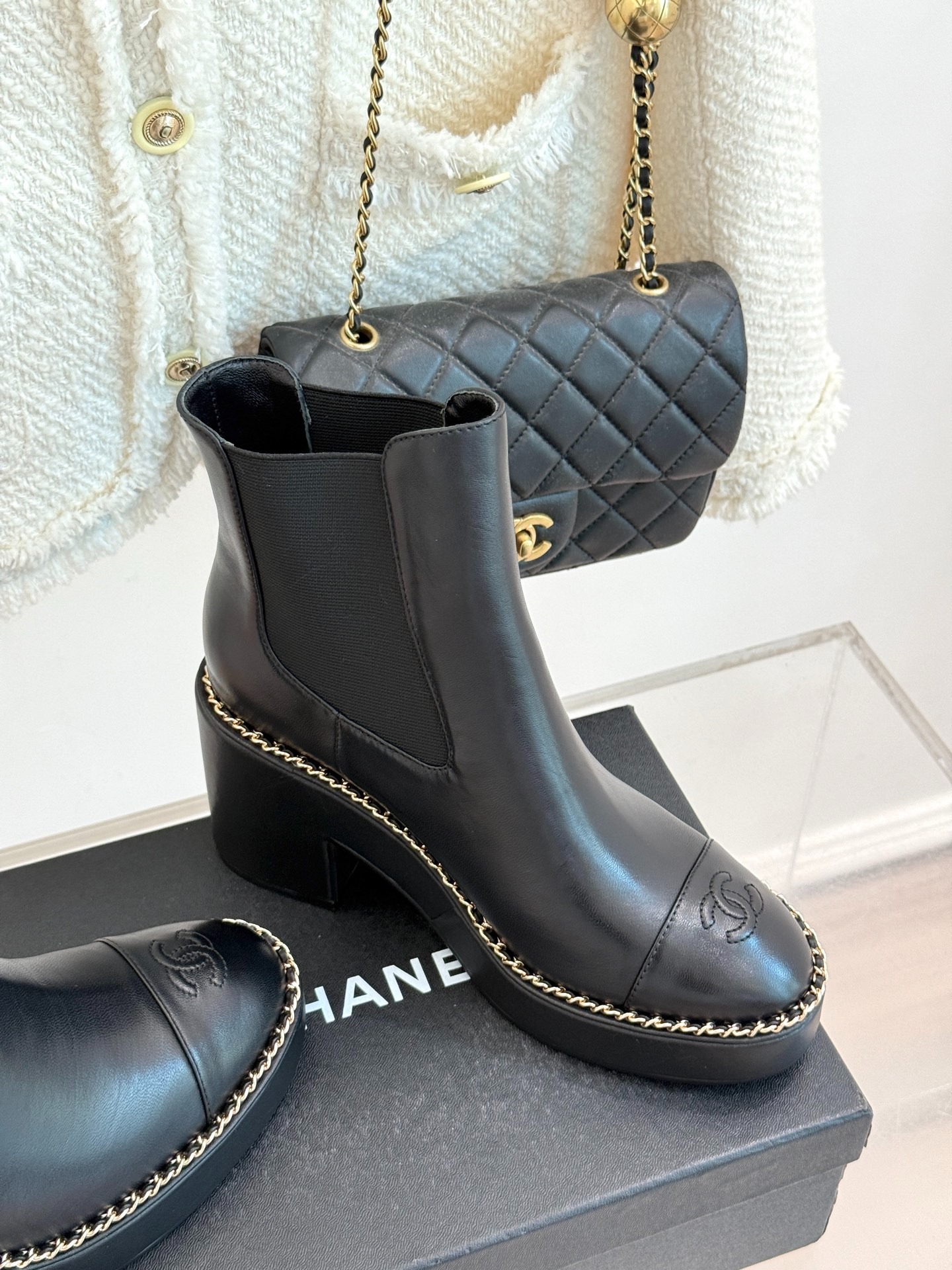 Ch**el Chelsea Chunky Heel Boots Black For Women