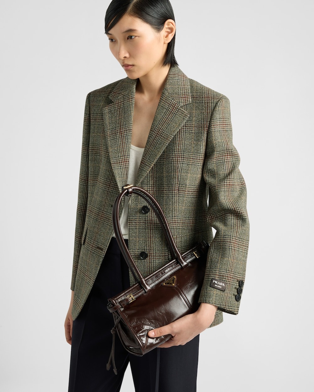 [True-to-ORIGINAL] Pra*a Bonnie Medium Shoulder Bag Dark Brown 32cm/13in – 1BA426_2CYR_F01D6_V_MOO