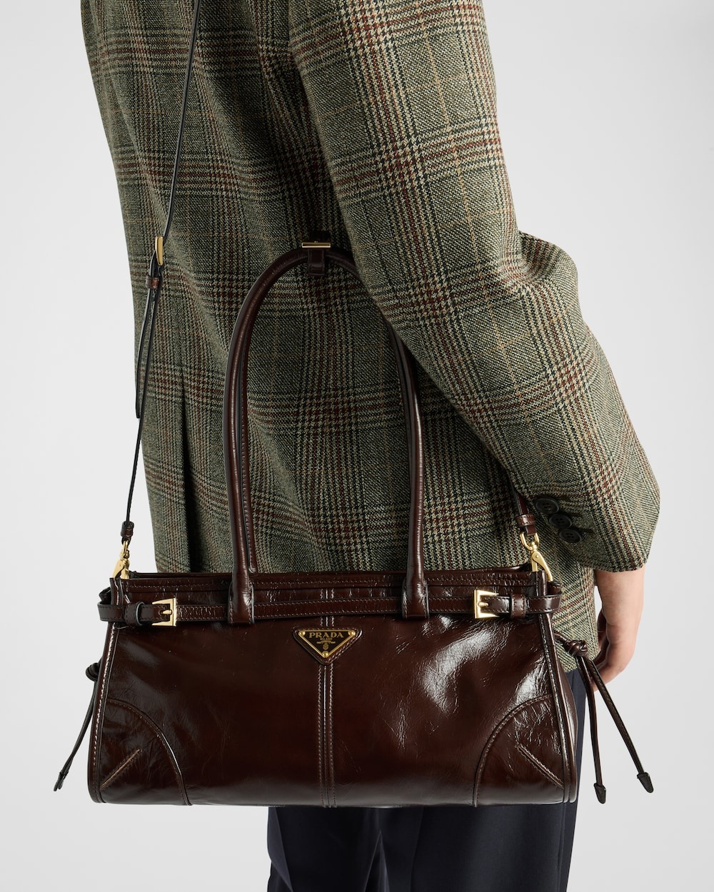 [True-to-ORIGINAL] Pra*a Bonnie Medium Shoulder Bag Dark Brown 32cm/13in – 1BA426_2CYR_F01D6_V_MOO