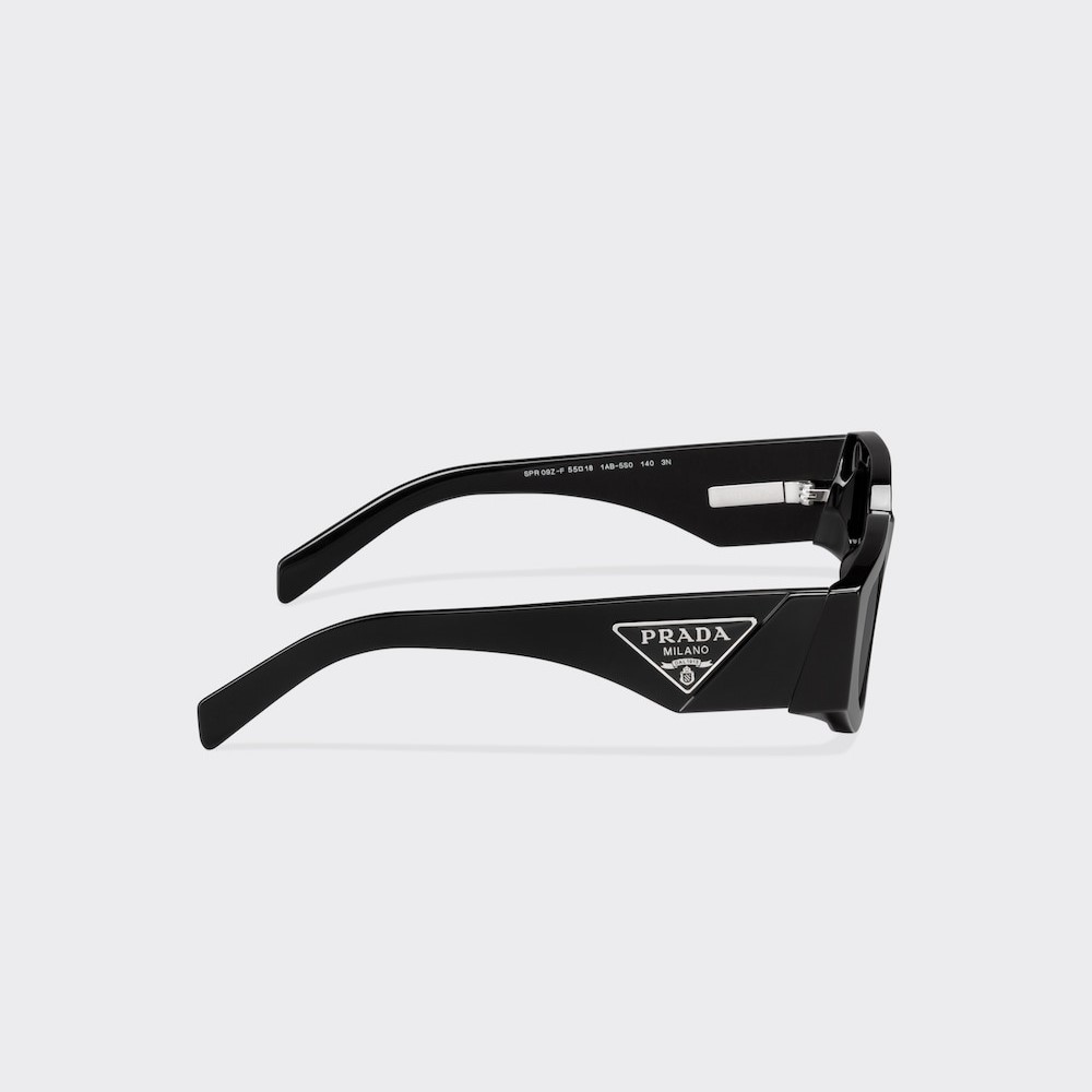 Pra*a Sunglasses With Triangle Logo Black SPR09Z_E1AB_F05S0_C_A055