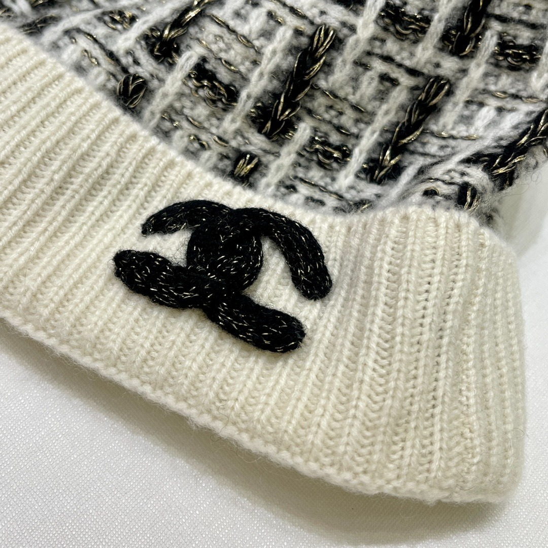 Ch**el Monochrome Winter Knit Set – Hat, Scarf And Gloves Black & White For Women