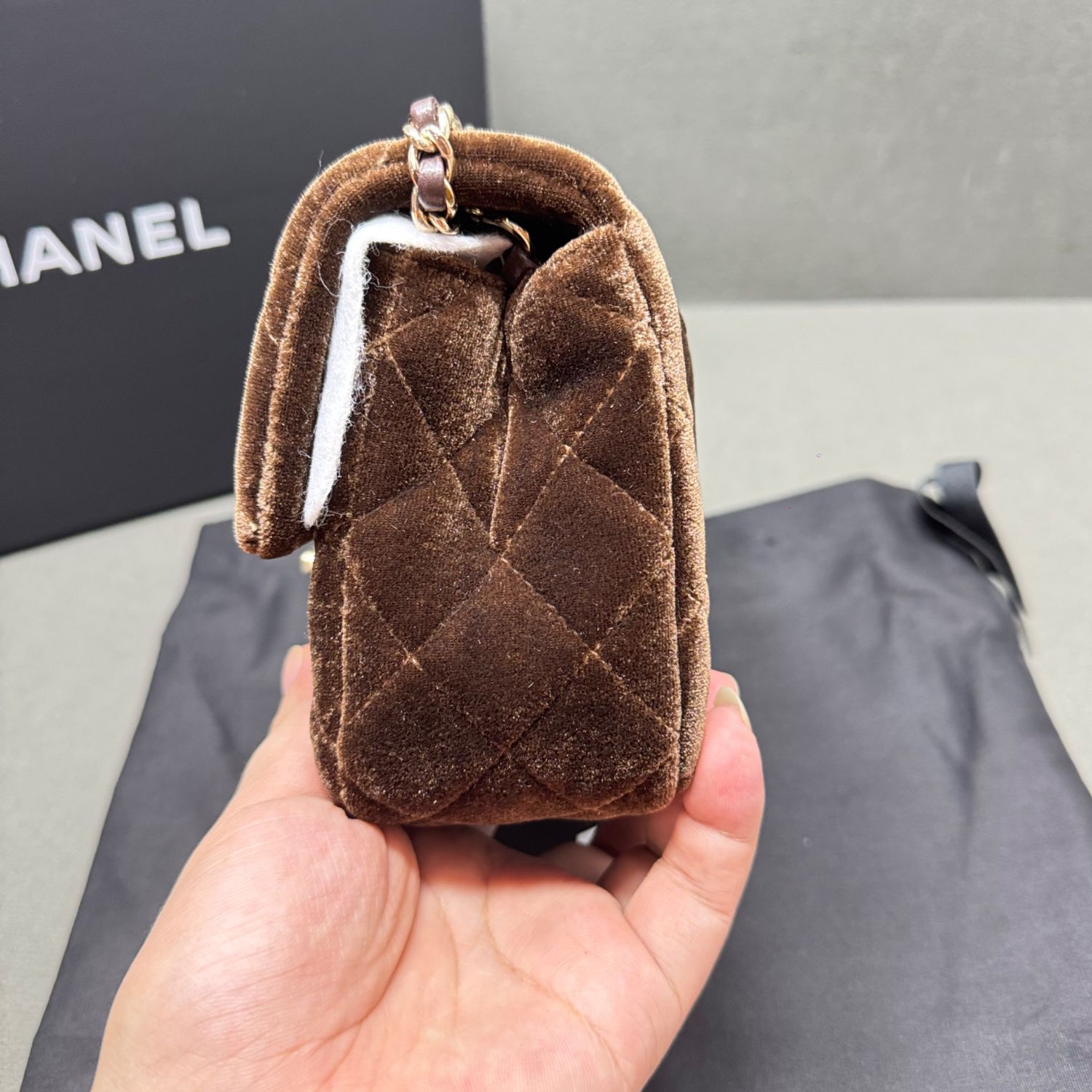 [True-to-ORIGINAL] Ch**el Classic Flap Bag Dark Brown For Women 20cm/7.9in