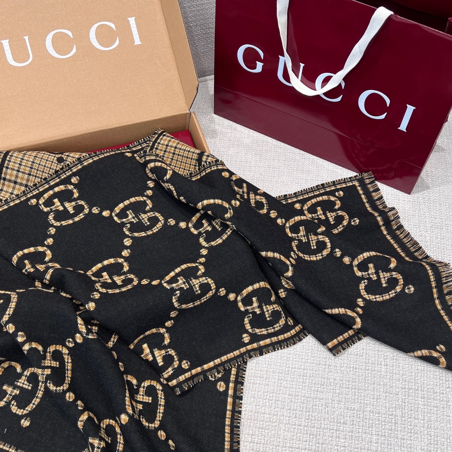 Gvc*1 Check GG Scarf Black And Beige 70.8in/180cm ‎660025 4G386 1079