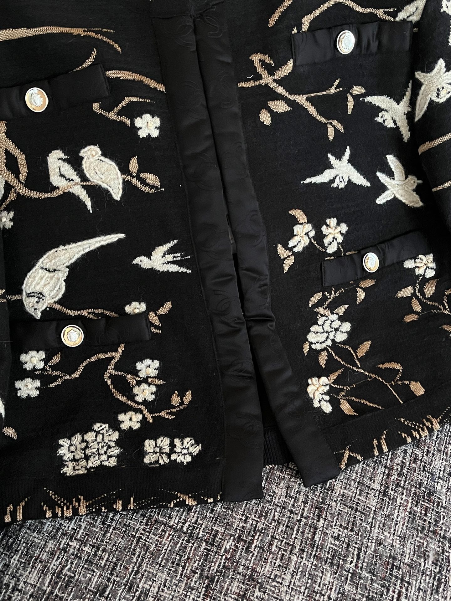 Ch**el Elegant Cropped Jacket Black For Women