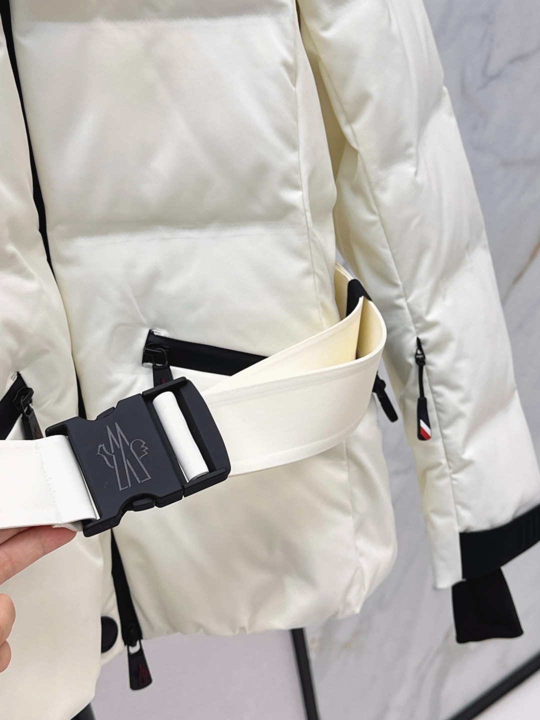 Moncler Tolima Hooded Down Ski Jacket White For Women