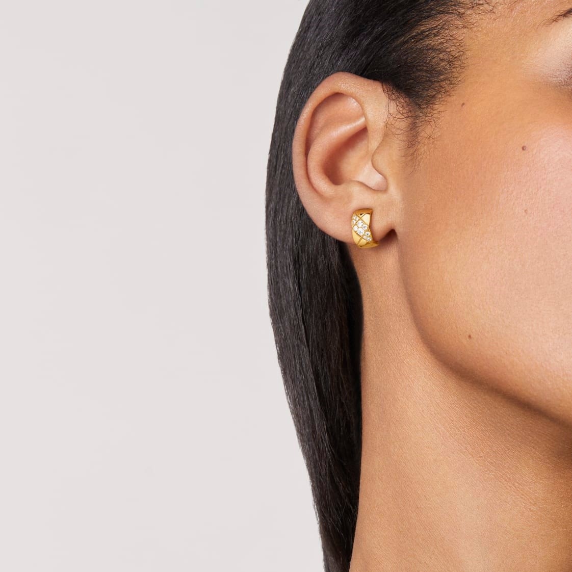 Ch**el Coco Crush Earrings Gold Hardware For Women J13710