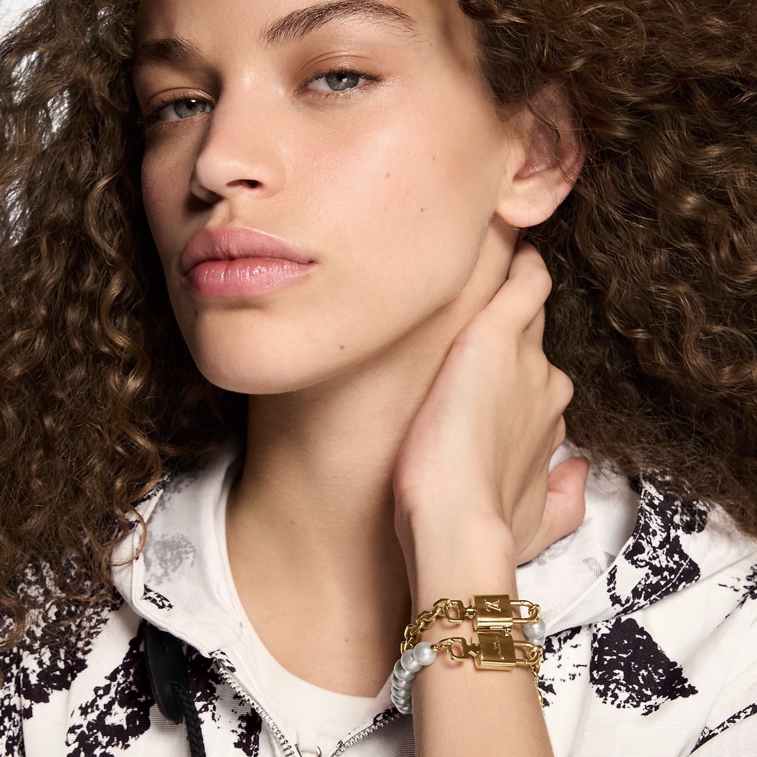 L0vis Vvtt0n Pearlock Necklace Gold Hardware For Women M02977