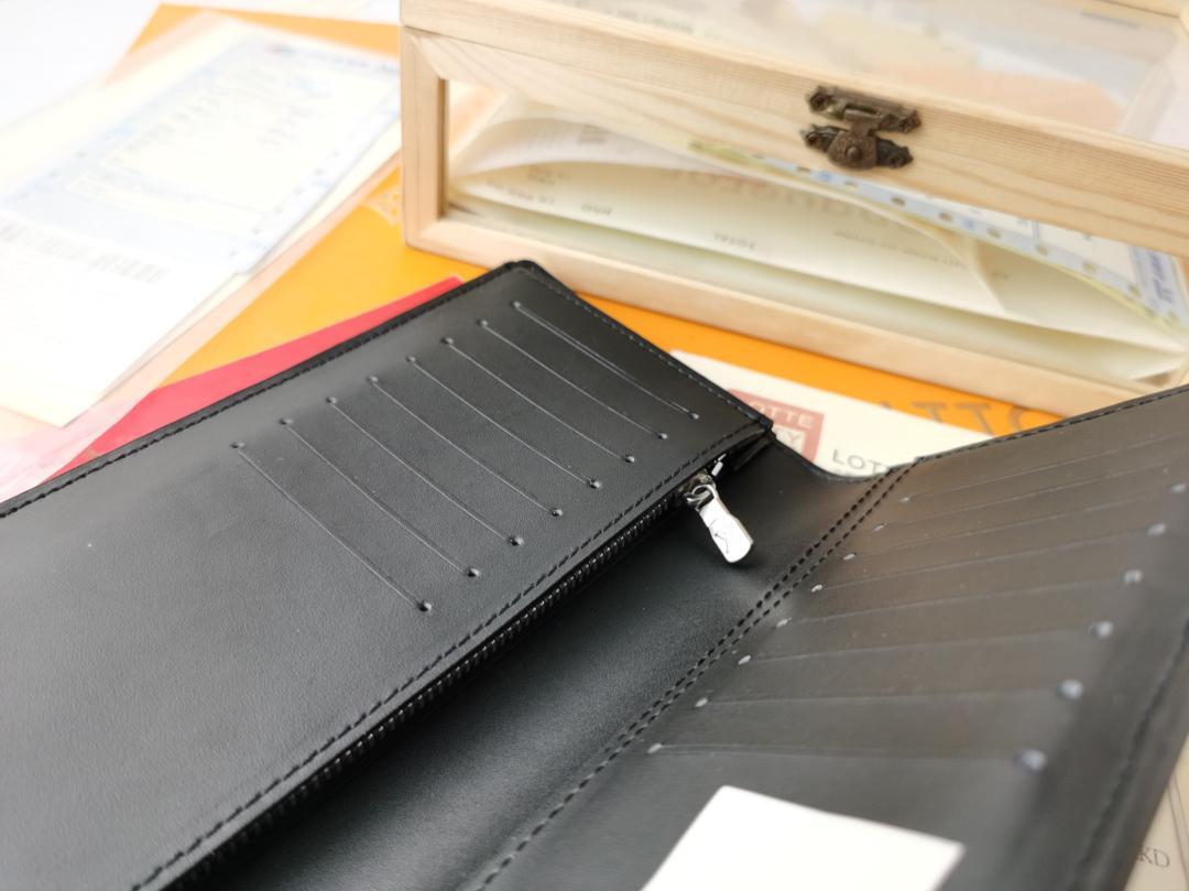 L0vis Vvtt0n Brazza Wallet Taurillon Shadow For Men, Men’s Wallet 7.5in/19cm LV