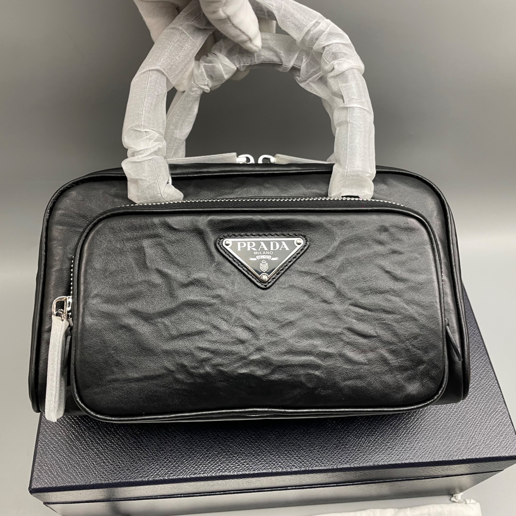 [True-to-ORIGINAL] Pra*a Antique Nappa Multi-Pocket Top-Handle Bag Black For Women 9.5in/24cm 1BB098-UVL-F0002-V-T2O