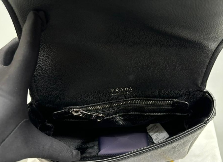 Pra*a Small Shoulder Bag In Black For Women 9in/ 23cm 1BD314_2DKV_F0002_V_3OO